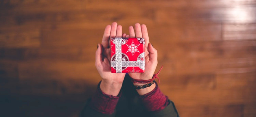 3 ways you can give back as an entrepreneur this Christmas season