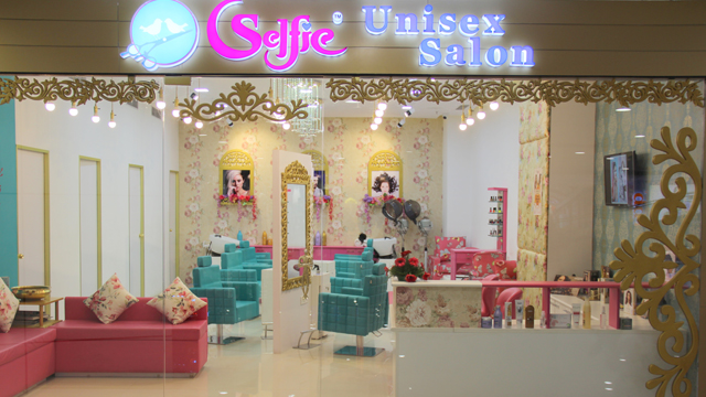 Kamna Joshi's Selfie Unisex Salon Kamna Joshi's Selfie Unisex Salon