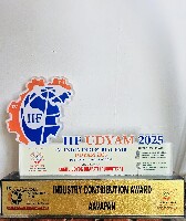 Awarded the Industry Contribution Award  for Contributions to the Handloom Industry through Aavapan